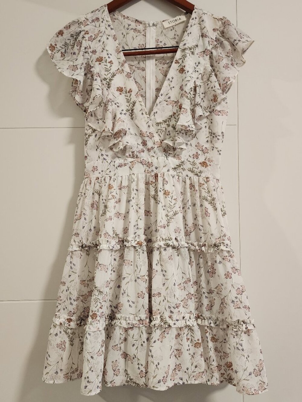 Floral Feminine Tiered Mini Dress